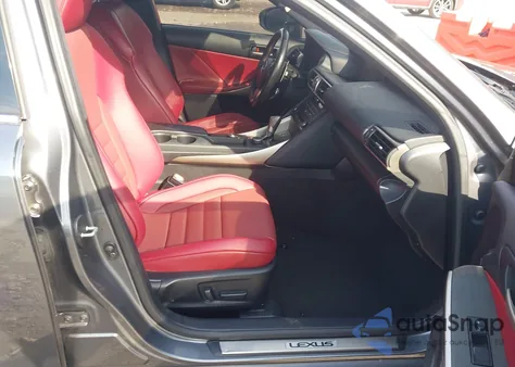 2019 Lexus Is 300 z USA, uszkodzony, nr VIN JTHBA1D29K5099655